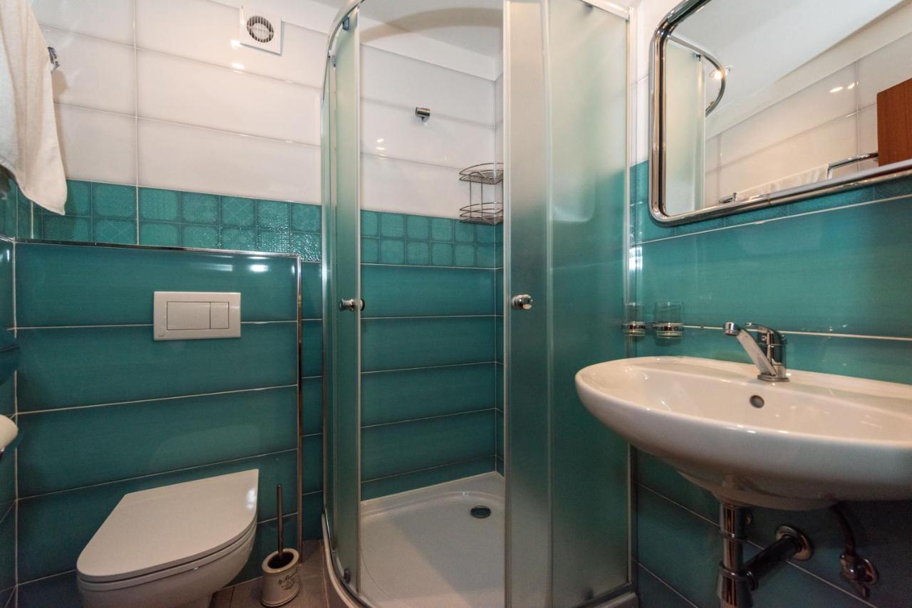 Hotel Modrin Pec pod Snezkou Luaran gambar