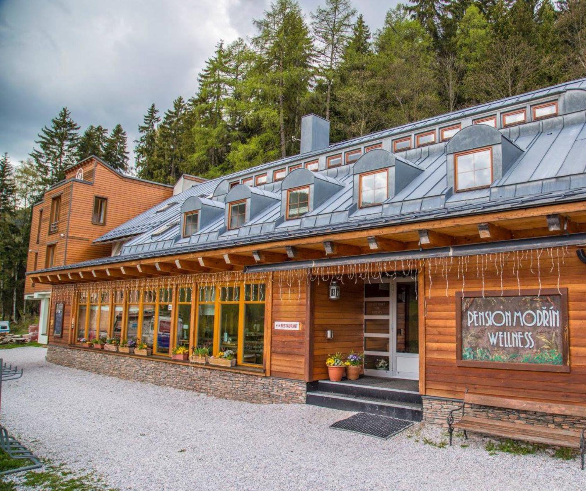 Hotel Modrin Pec pod Snezkou Luaran gambar